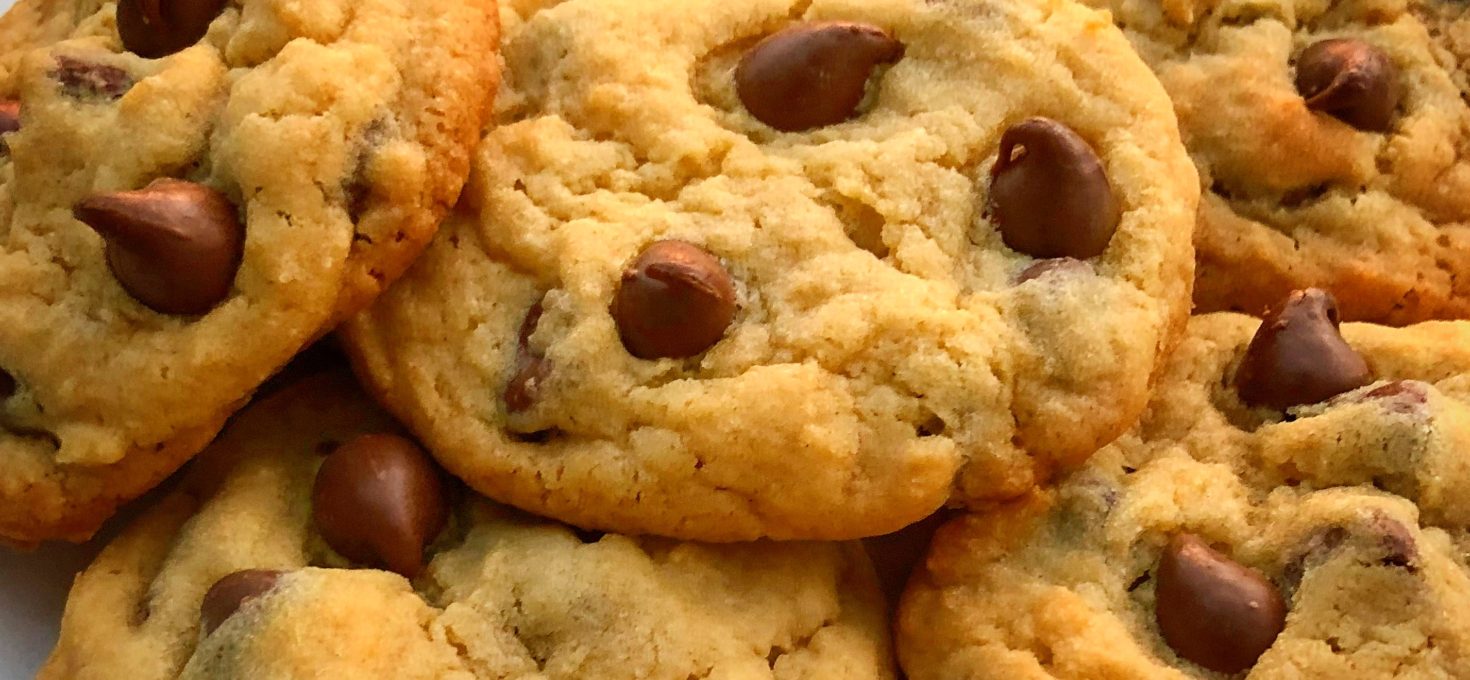 Very Vanilla Chocolate Chip Cookies