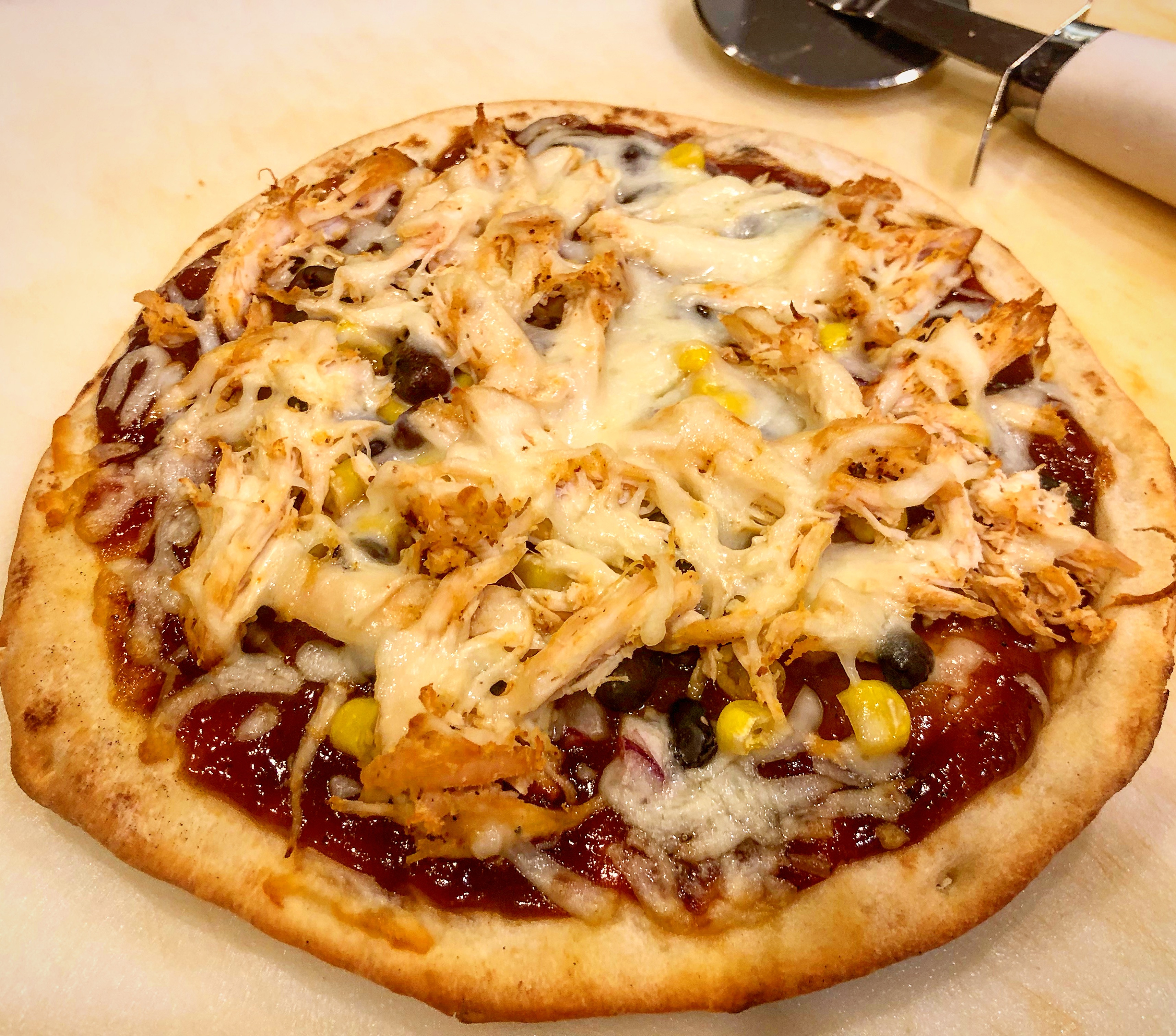 BBQ Chicken Flatbread Pizzas - Cupcakes And Sarcasm