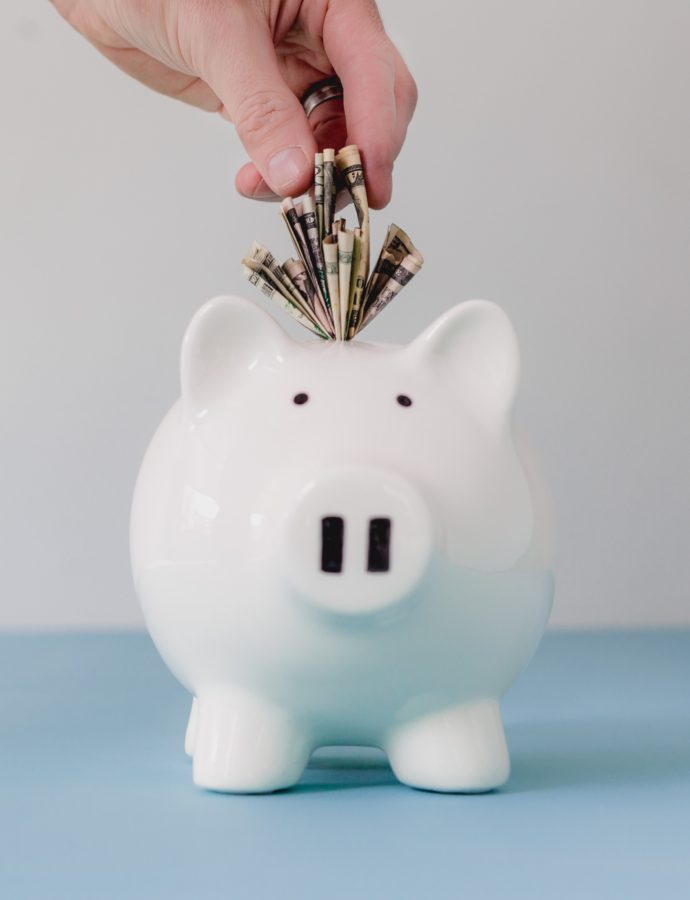 Saving Money on Christmas