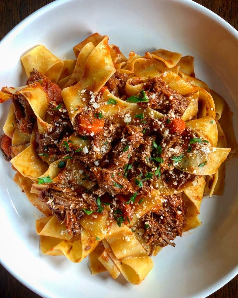 shredded-beef-ragu-with-pappardelle-cupcakes-and-sarcasm