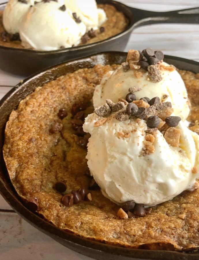 Toffee Chocolate Chip Cookie Skillet