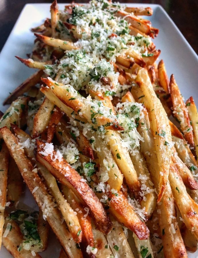 Crispy Baked Parmesan Garlic Fries