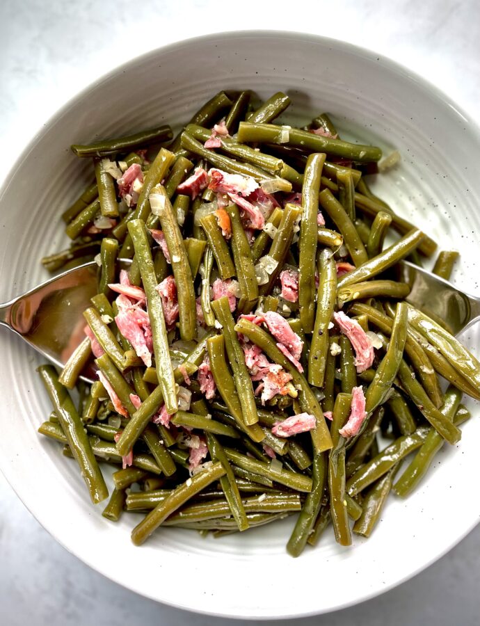 Slow Cooker Country Green Beans with Ham