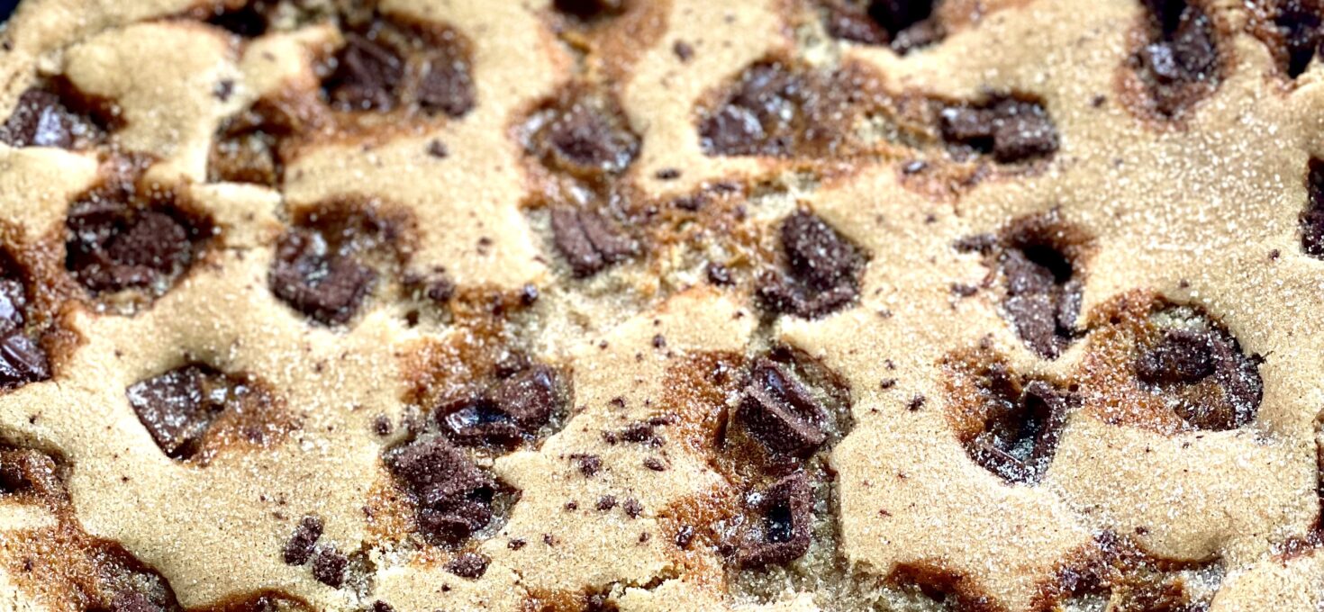 Snickerdoodle Cookie Skillet with Caramels